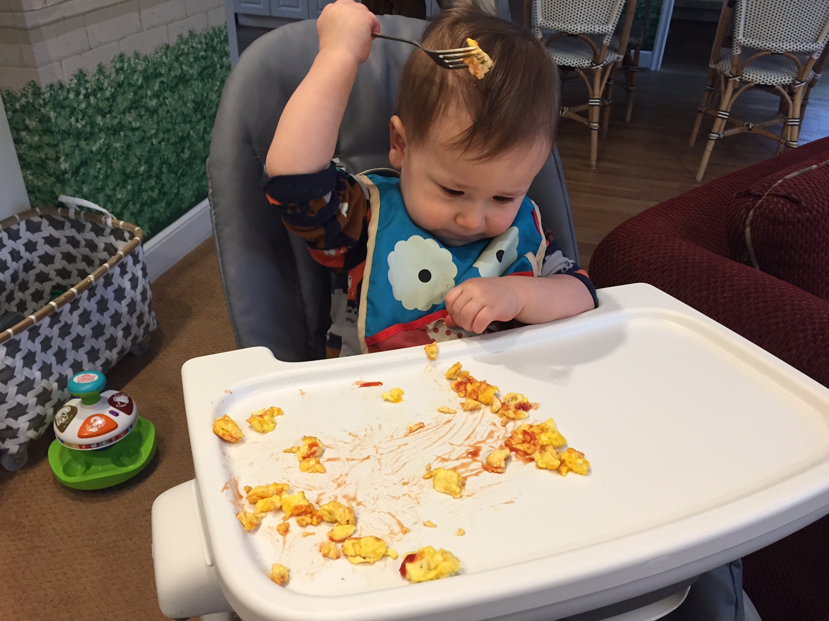 5 Ways to Stop Your Toddler's Food Throwing Mom to Mom Nutrition