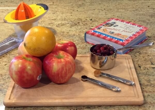 slow cooker cranberry applesauce ingredients