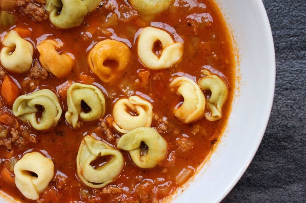 tortellini soup - Mom to Mom Nutrition