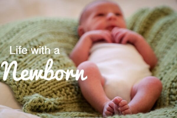 phonto - Mom to Mom Nutrition Life with a Newborn Baby