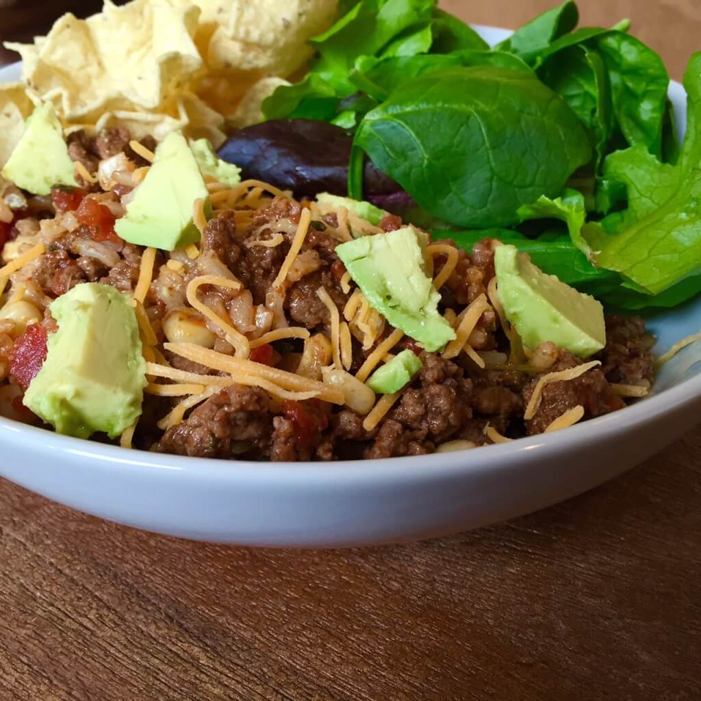 FullSizeRender-2 - Mom to Mom Nutrition Beef Burrito Skillet @katieserbinski