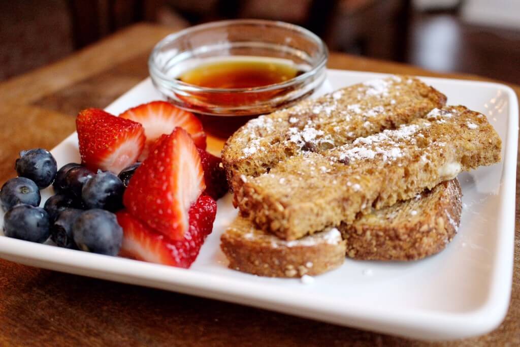 Baked French Toast Sticks @katieserbinski