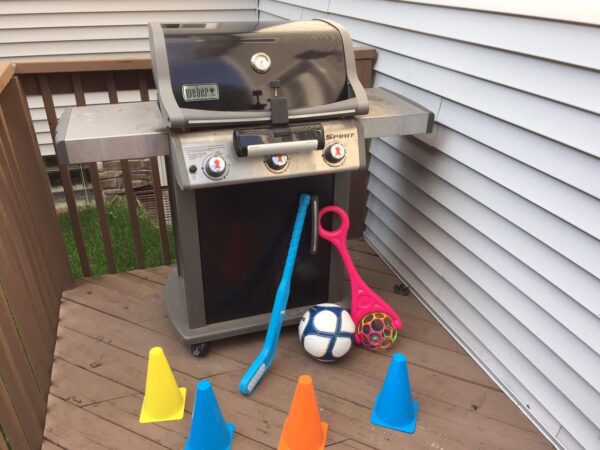 11053487_1594881904096546_5135535659317448057_o - Mom to Mom Nutrition 5 easy ways to incorporate food and fun for a kid-friendly cookout!