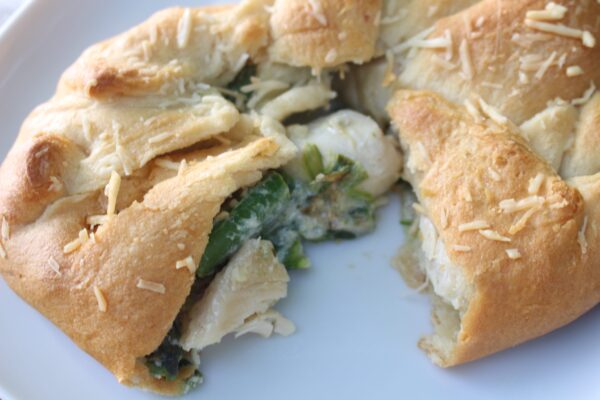 IMG_0331 - Mom to Mom Nutrition Whether it's stuffed in tacos, topped on salad greens, or baked in casseroles, a batch of this simple shredded chicken will help make mealtime happen in minutes!