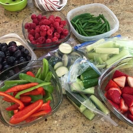 Why I support both organic and conventional farming practices as a registered dietitian and Mom. 