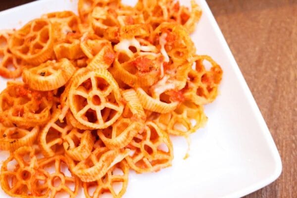 Wagon Wheel Pasta Bake is a quick and easy make ahead meal that is perfect for dinner and reheated for lunch the next day! A true cook once dine twice meal.