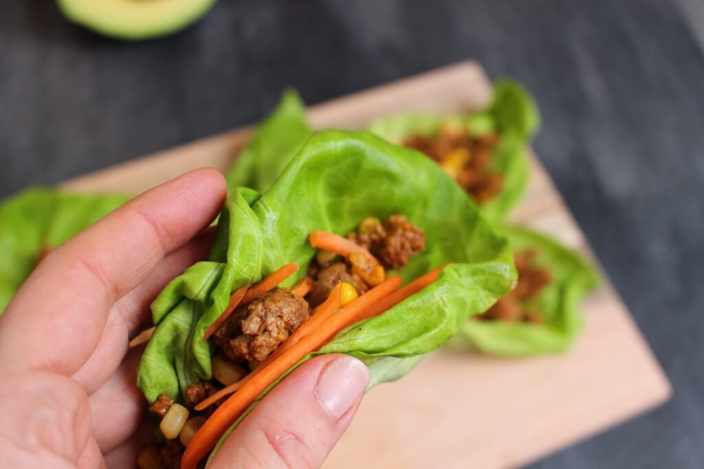 IMG_2416 - Mom to Mom Nutrition Taco lettuce wraps are a lighter take on the classic Ground Beef taco. Packed with protein and lots of flavor, and a nice low-carb weeknight meal.
