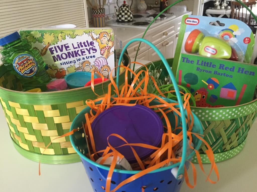 Skip the chocolate and pick some fun non-candy Easter basket gift ideas for the kids this Easter--- the best being books, and other kid favorites such as bubbles, crayons, and stickers!
