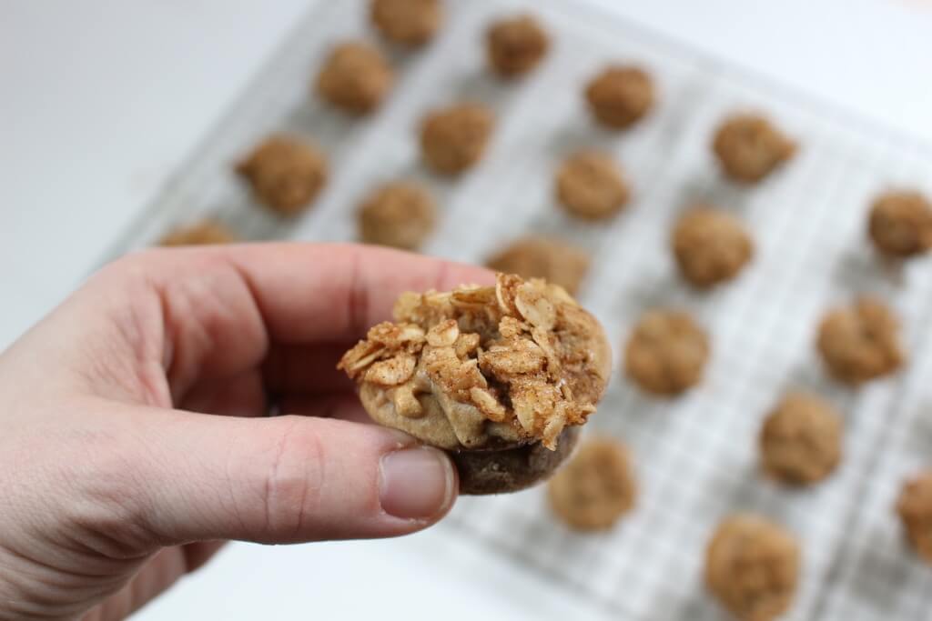 Crunchy Peanut Butter Muffins are filled with smooth peanut butter and topped with a streusel-like oatmeal topping that gives the muffins a little crunch! Perfect for a breakfast on-the-go or after-school snack!