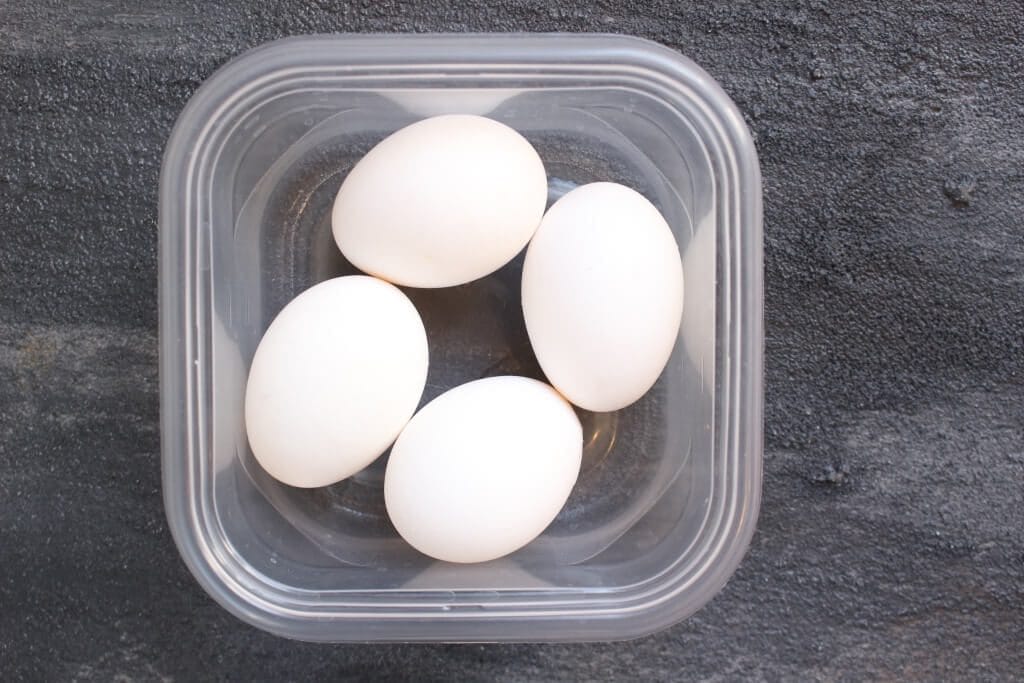 All it takes is a little planning and about an hour of your time to make weekly food prep a reality and healthy eating the outcome. Here is a list of healthy foods you’ll routinely find in my grocery cart and prepped on the weekend for a healthy week ahead!