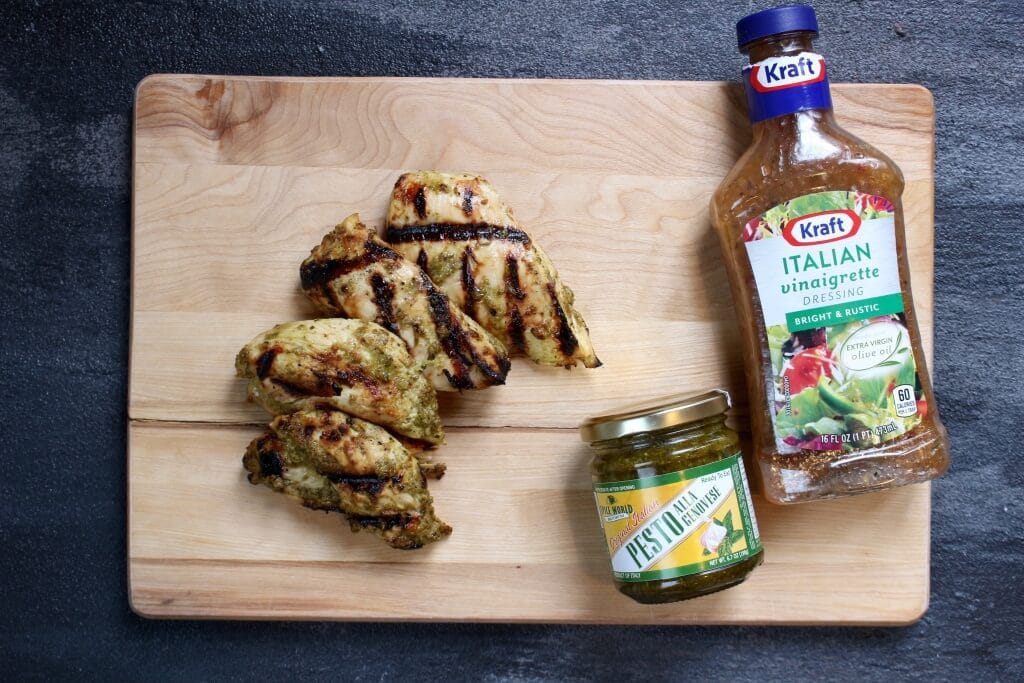 IMG_2765 - Mom to Mom Nutrition Italian Pesto Grilled Chicken makes the most of a few store bought staples for one simple and flavorful healthy chicken dish!