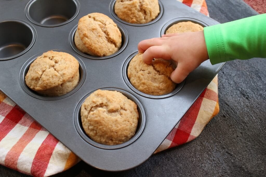 IMG_2829 - Mom to Mom Nutrition These delicious Cinnamon Applesauce Muffins are sweetened with applesauce and spiced with cinnamon. And they make a simple breakfast or snack for those busy on-the-go mornings!