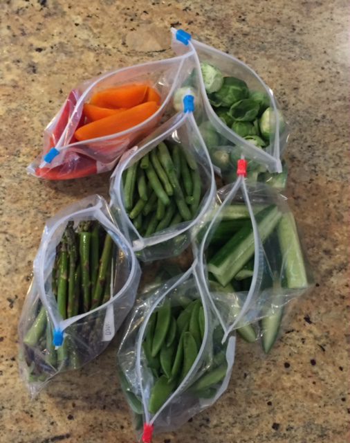 If you’ve had the luxury of making meals for a toddler you’ll quickly appreciate the one constant that comes from creating a toddler feeding routine. Here’s a look at what my toddler eats in a day- from breakfast to dinner and snacks included!