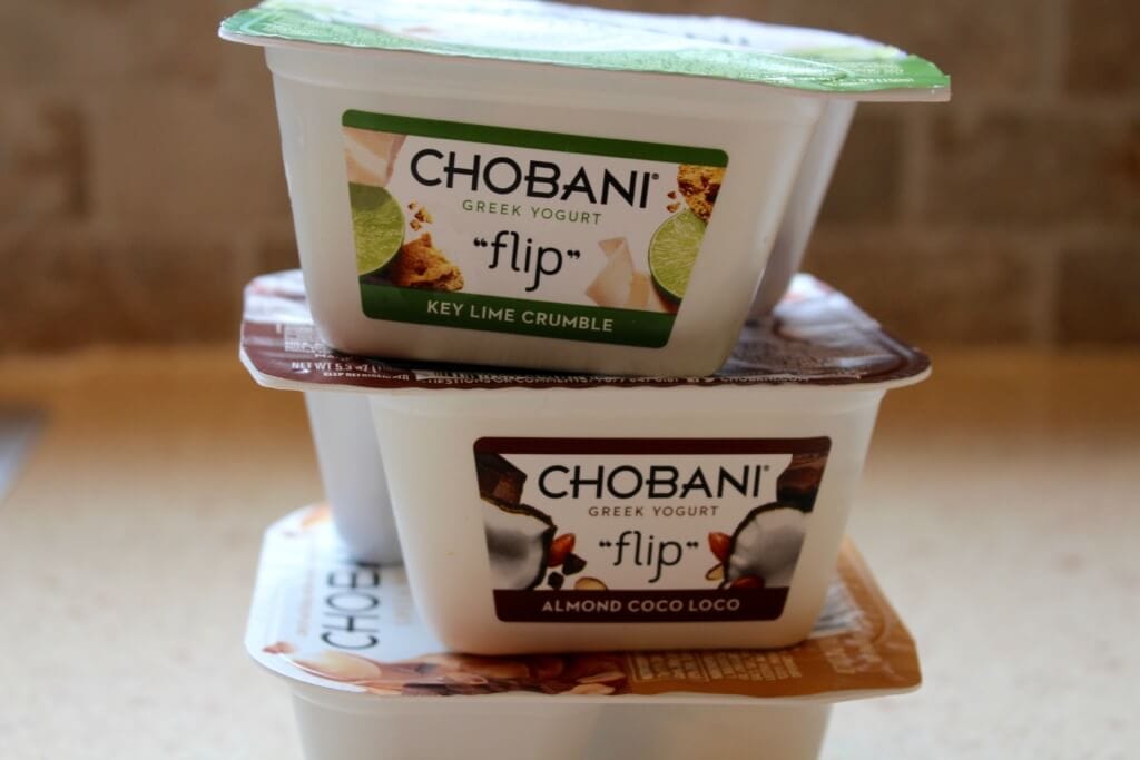 These 5 snacks are packed with powerful nutrients to keep busy moms energized all day long! 