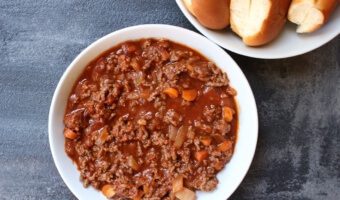 Ditch the store-bought can of sauce for these quick and easy Homemade Sloppy Joes, packed with veggies and full of flavor!