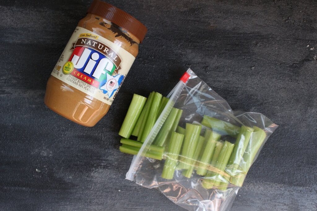 IMG_3043 - Mom to Mom Nutrition A list of healthy snacks for breastfeeding moms that help to keep mom’s nutrition and energy at an all-time high no matter what time of day she’s nursing!