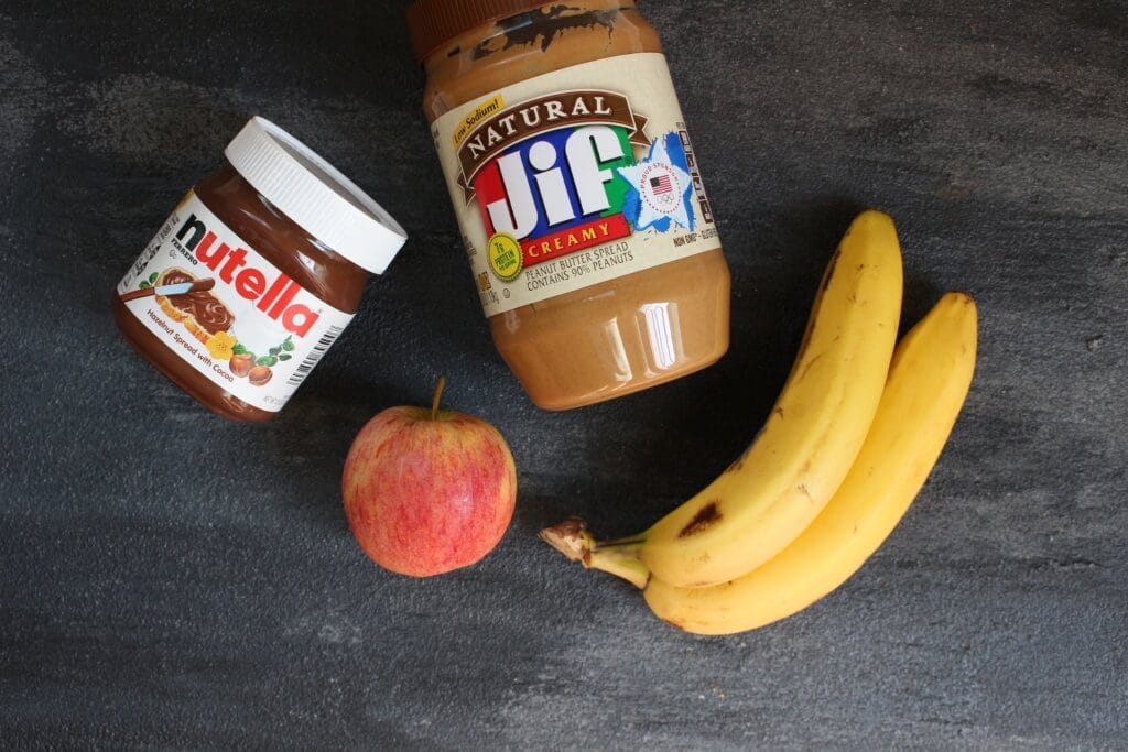 IMG_3046 - Mom to Mom Nutrition A list of healthy snacks for breastfeeding moms that help to keep mom’s nutrition and energy at an all-time high no matter what time of day she’s nursing!