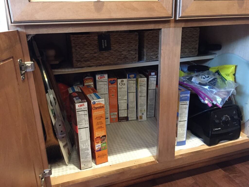 When it comes to choosing a healthy breakfast cereal, keep these simple tips top of mind when navigating the cereal aisle at the grocery store. 