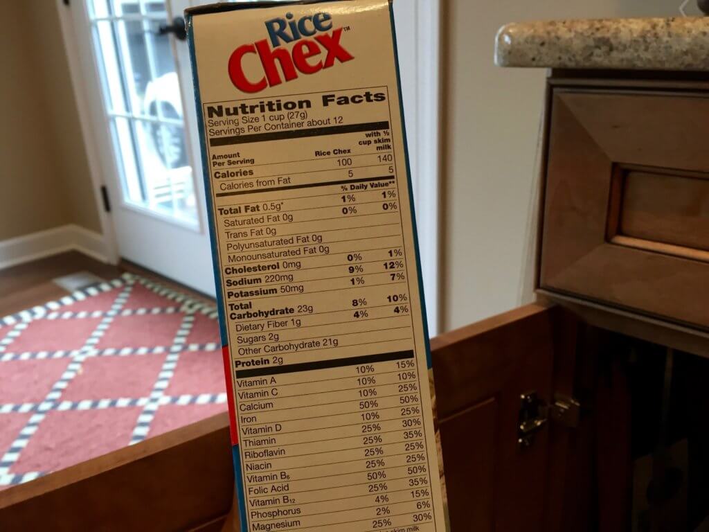 When it comes to choosing a healthy breakfast cereal, keep these simple tips top of mind when navigating the cereal aisle at the grocery store. 