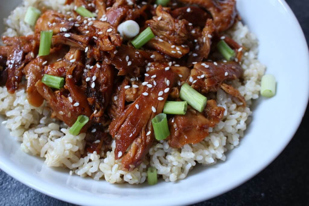 Bring out your slow cooker and pantry staple ingredients for a sweet and spicy sesame chicken thighs recipe! 