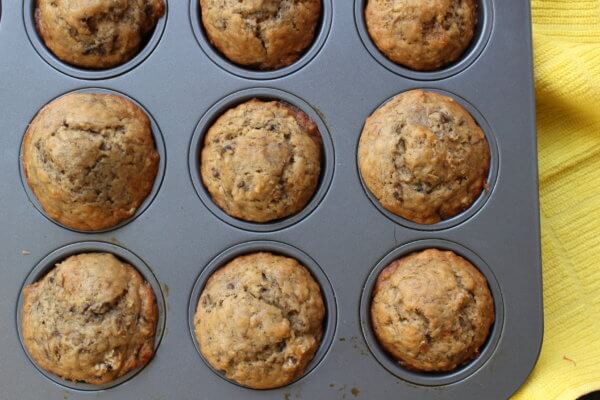 Love banana bread? Then you have to make these super simple banana bread muffins that bake a whole lot faster and taste like the real thing!