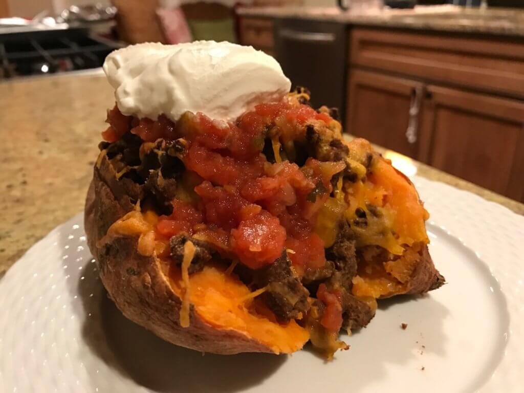 Turn to these make ahead meal ideas when you’re feeling short on time for a healthy weeknight meal! Simply just reheat and eat!