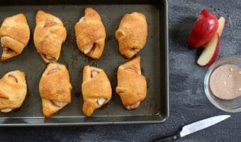 Forget the fuss of making a homemade pie by using simple store bought ingredients for these tasty easy apple pie bites!
