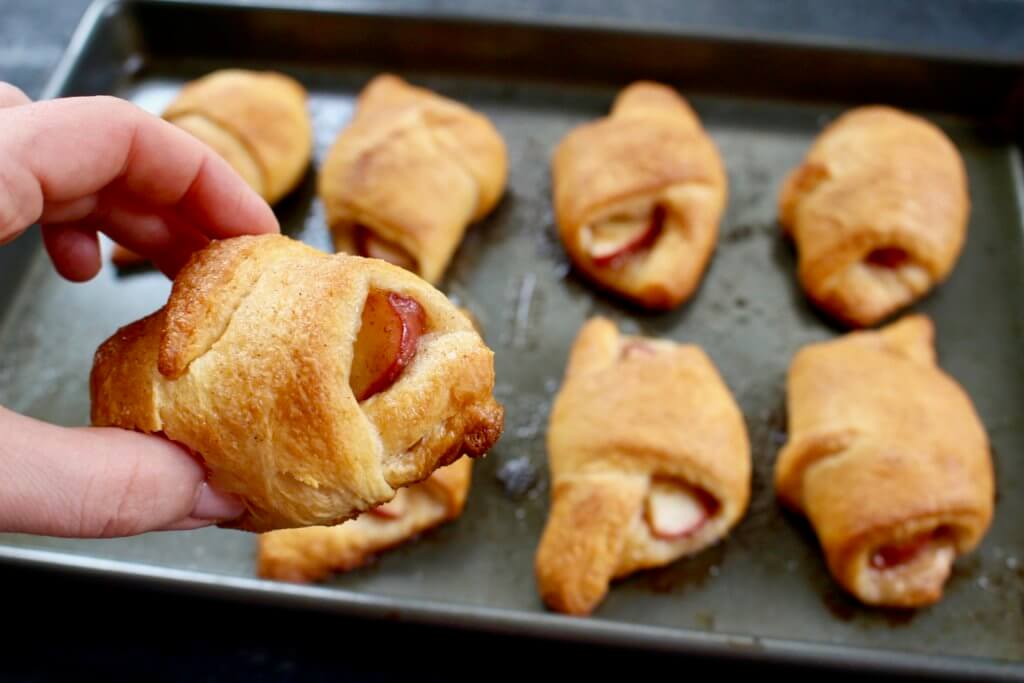 img_3300 - Mom to Mom Nutrition These easy apple pie bites taste just like the real deal but without all the homemade pie fuss! A few store-bought shortcuts and Michigan apples make all the difference!