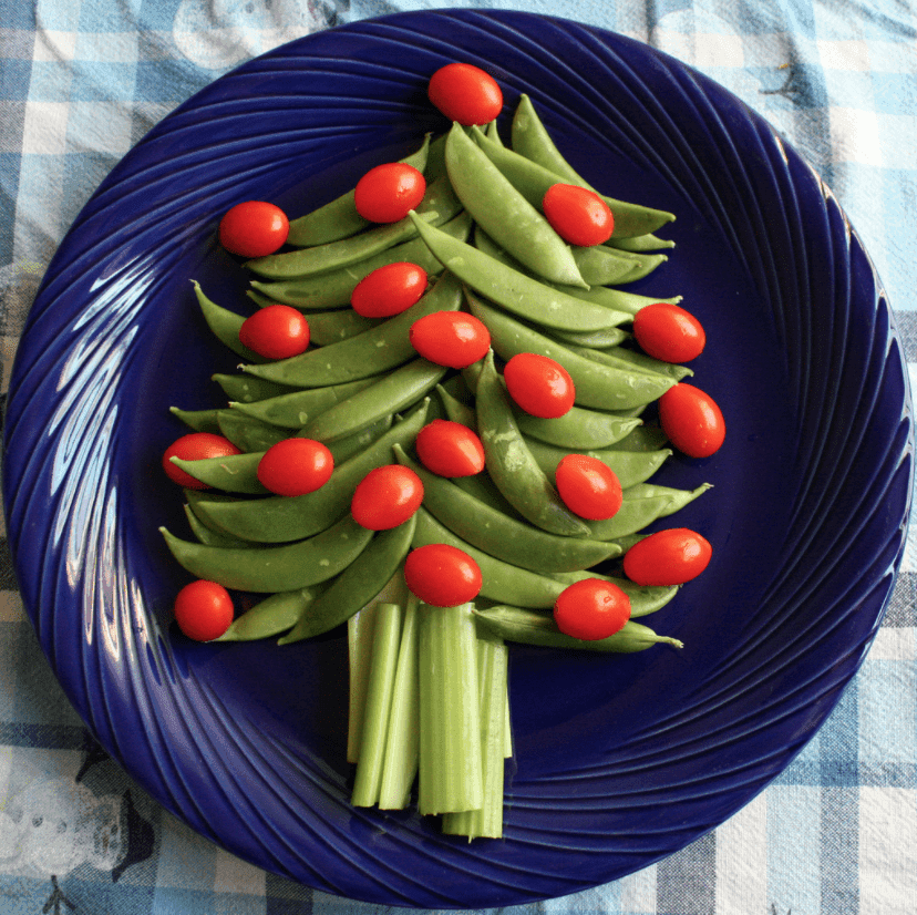 Holiday veggie trays are designed for Thanksgiving and Christmas celebrations. Both healthy and fresh, vegetable trays are perfect for any holiday party!
