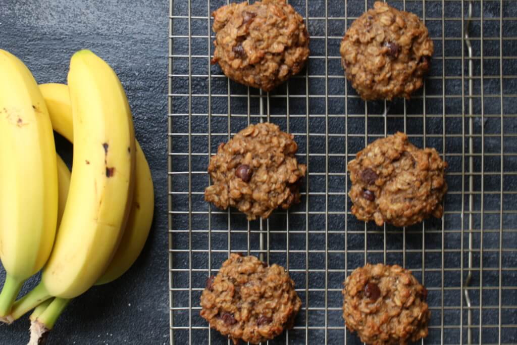 IMG_3407 - Mom to Mom Nutrition Banana oatmeal cookies make a perfect breakfast on-the-go or after school snack, and are the perfect way to use ripe bananas!