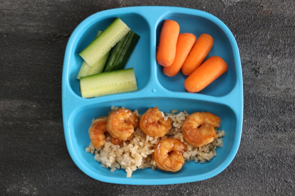 IMG_3481 - Mom to Mom Nutrition Honey garlic shrimp make the perfect weeknight meal. Use as a filling for tacos, or eat as-is with your favorite fresh salsa and brown rice.