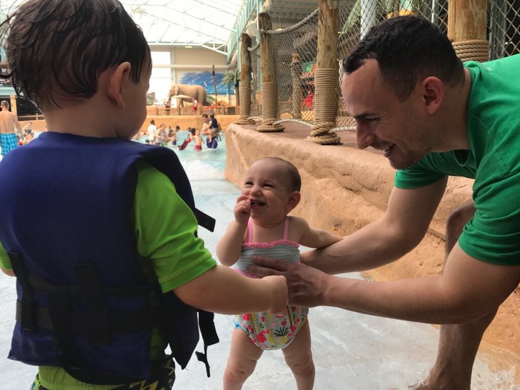 Planning your family's next vacation to an indoor waterpark? Here are some tips that have helped make travel to a waterpark with toddlers that much easier, and enjoyable! 