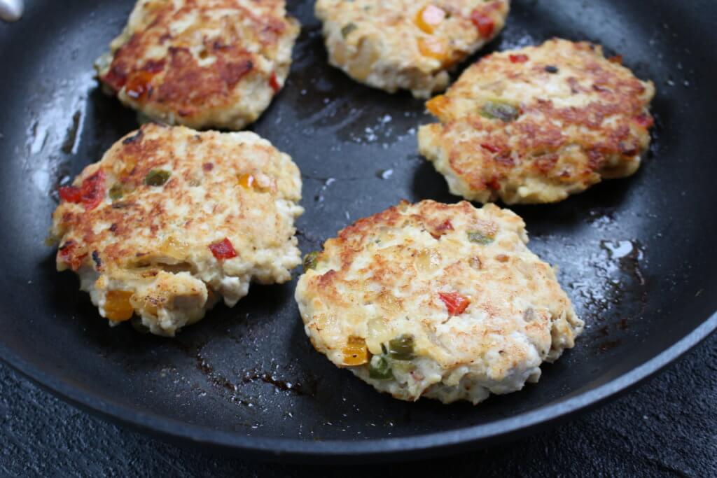 IMG_2823 - Mom to Mom Nutrition These Tri-Colored Turkey Burgers are a lean, nutrient-packed burger loaded with lots of flavor and color. They make a perfect weeknight grill or skillet meal!