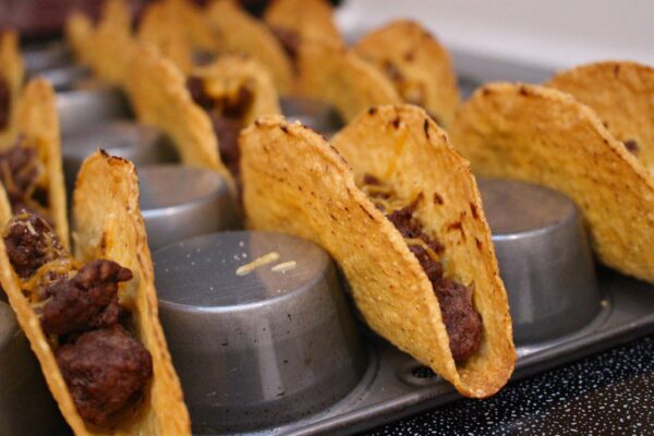 oven baked tacos - Mom to Mom Nutrition