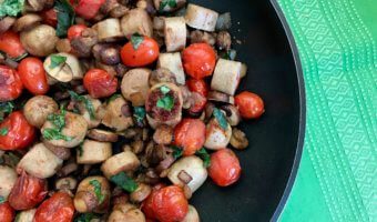Italian Sausage Skillet Dinner is packed with lean protein, Italian flavors and plenty of fresh vegetables. Plus it’s ready in less than 20 minutes, making it one easy weeknight meal.
