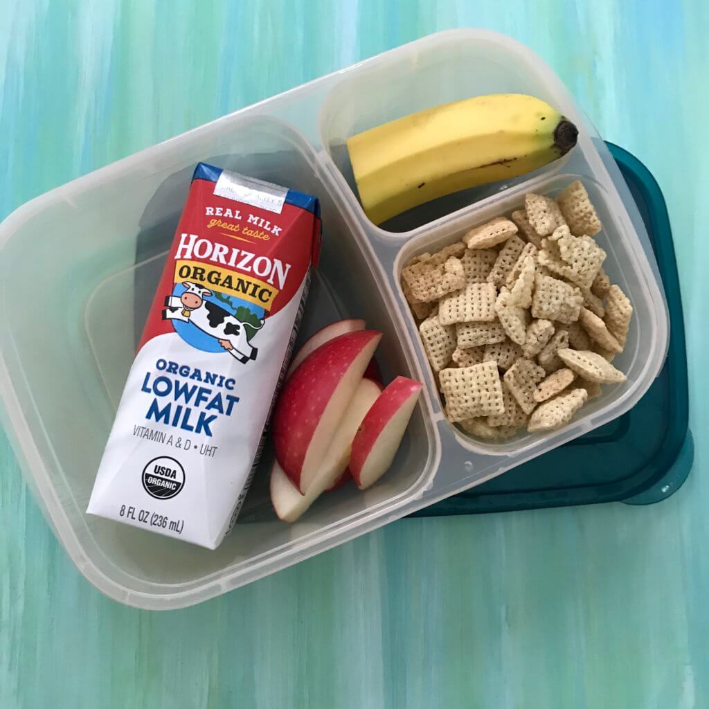 Make-ahead breakfast boxes can be assembled the night before so your family can wake-up and enjoy a healthy breakfast without the fuss! 