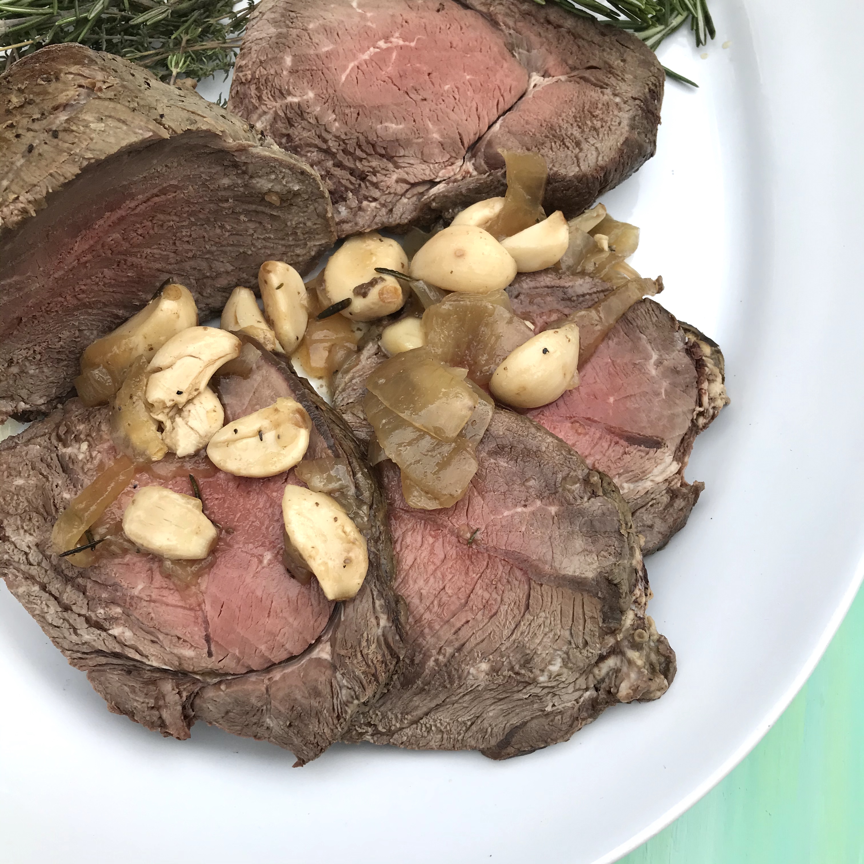 Garlic hotsell roast beef