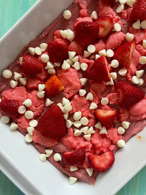 Easy Strawberry Cheesecake Bars are a semi-homemade sweet treat for all ages! A few store-bought ingredients and no cheesecake setting and baking involved. 