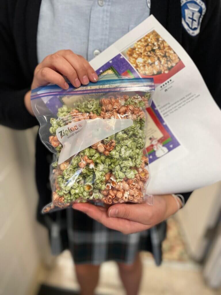 IMG_8971 - Mom to Mom Nutrition Red and green Christmas Caramel Corn is festive, sweet, and super easy to make with the help of your microwave. No corn syrup needed with a maple syrup swap.