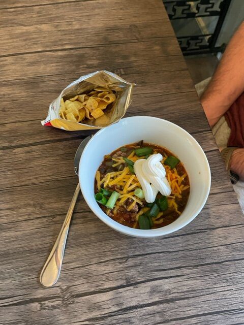 Ground Beef and Sirloin Steak are two protein staples that can help you get dinner on the table in no time! Have twenty minutes? Then you can make dinner with these two 20 minute meal ideas! 